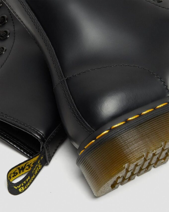 1460 Ghete cu șireturi din Smooth Leather pentru femei 1460 Ghete cu șireturi din Smooth Leather pentru femei