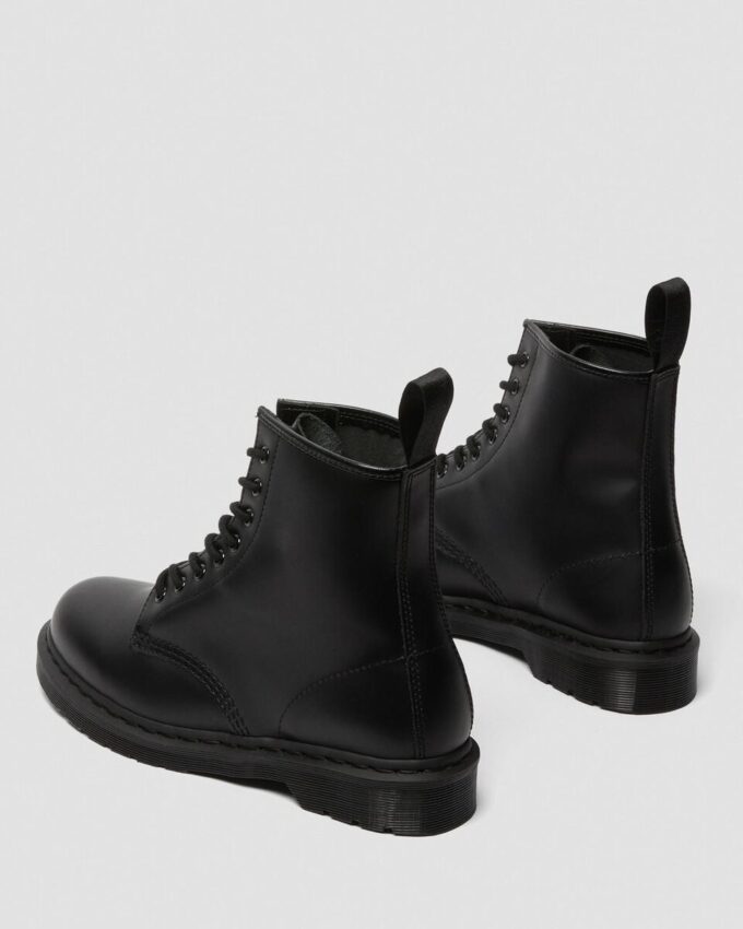 1460 MONO Cizme cu șireturi din Smooth Leather 1460 MONO Cizme cu șireturi din Smooth Leather