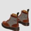 1460 Pascal Fabricați în Anglia Cizme din piele și Harris Tweed 1460 Pascal Fabricați în Anglia Cizme din piele și Harris Tweed