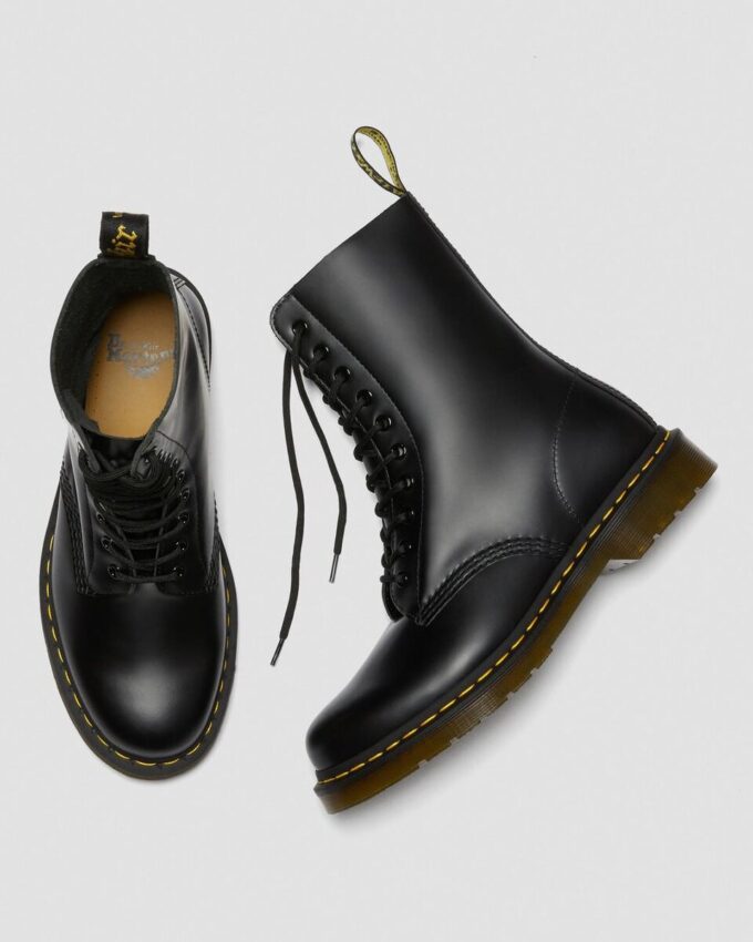 1490 Smooth Leather Mid Calf Boots