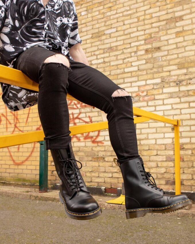 1490 Smooth Leather Mid Calf Boots