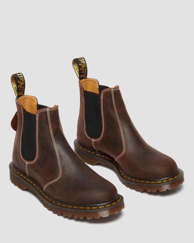 2976 Chelsea Boot Wax Commander fabricate în Anglia