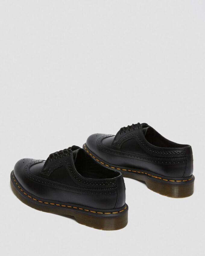 3989 Pantofi brogue din Smooth Leather cu cusături galbene 3989 Pantofi brogue din Smooth Leather cu cusături galbene