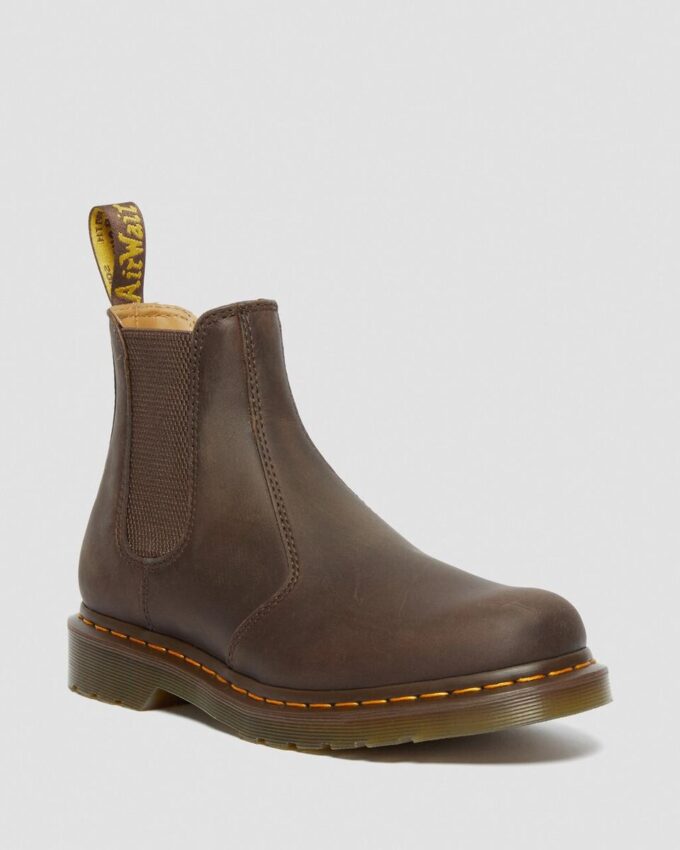 Chelsea Boot din piele Crazy Horse cu cusături galbene 2976 Chelsea Boot din piele Crazy Horse cu cusături galbene 2976