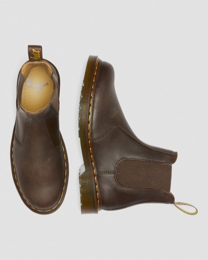 Chelsea Boot din piele Crazy Horse cu cusături galbene 2976 Chelsea Boot din piele Crazy Horse cu cusături galbene 2976