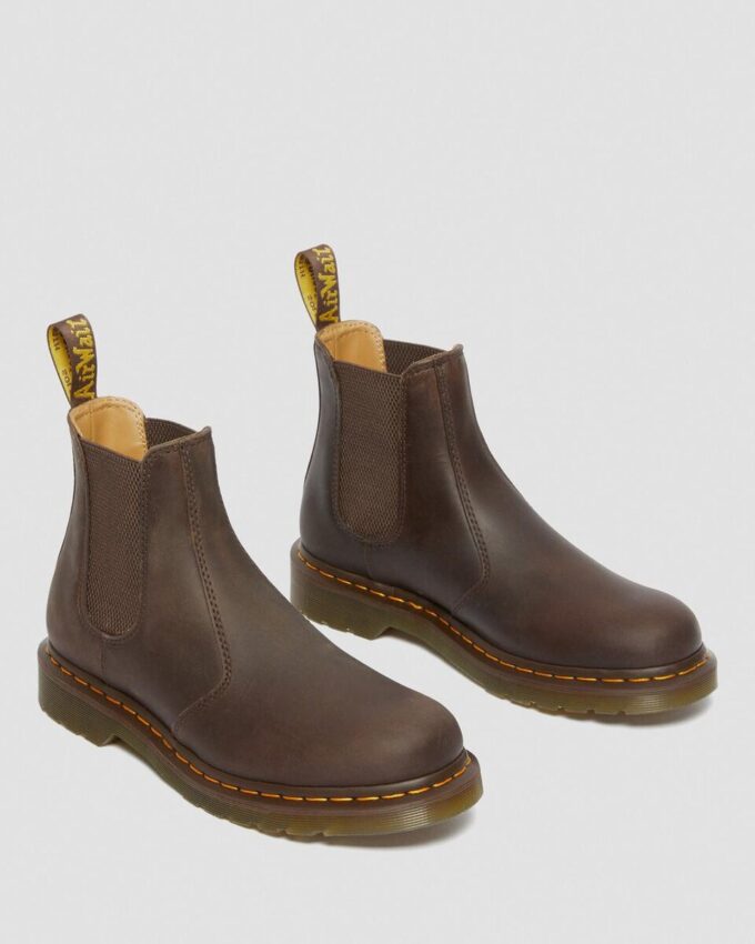 Chelsea Boot din piele Crazy Horse cu cusături galbene 2976 Chelsea Boot din piele Crazy Horse cu cusături galbene 2976