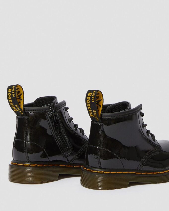 Cizme cu șireturi din Patent Leather 1460 pentru copii mici Cizme cu șireturi din Patent Leather 1460 pentru copii mici