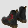 Cizme cu șireturi din piele florală 1460 Vonda Cizme cu șireturi din piele florală 1460 Vonda
