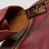 Cizme cu șireturi din piele vintage 1460 fabricate în Anglia Cizme cu șireturi din piele vintage 1460 fabricate în Anglia