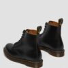 Cizme cu șireturi din piele vintage 1460 fabricate în Anglia Cizme cu șireturi din piele vintage 1460 fabricate în Anglia