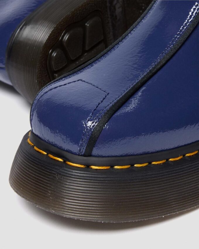 Cizme înalte BUZZ HI din Patent Leather cu aspect uzat Cizme înalte BUZZ HI din Patent Leather cu aspect uzat