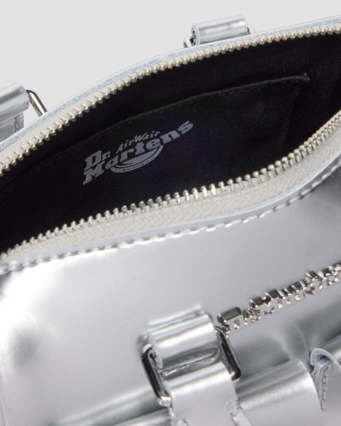 Geantă mini cu mâner superior Geantă din Patent Leather argintie Geantă mini cu mâner superior Geantă din Patent Leather argintie