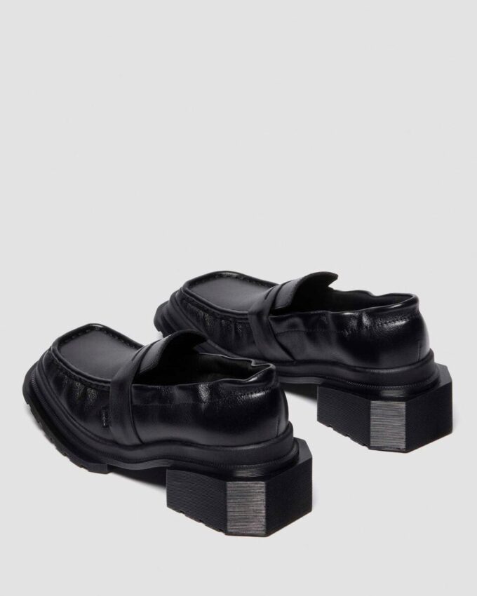 MAYBOLE LOAFER Mocasin din piele cu vârf pătrat și pliuri