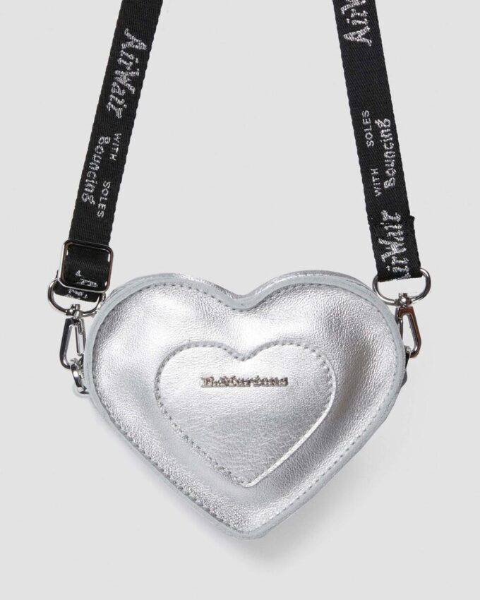 MINI HEART Geantă în formă de inimă MINI HEART Geantă în formă de inimă