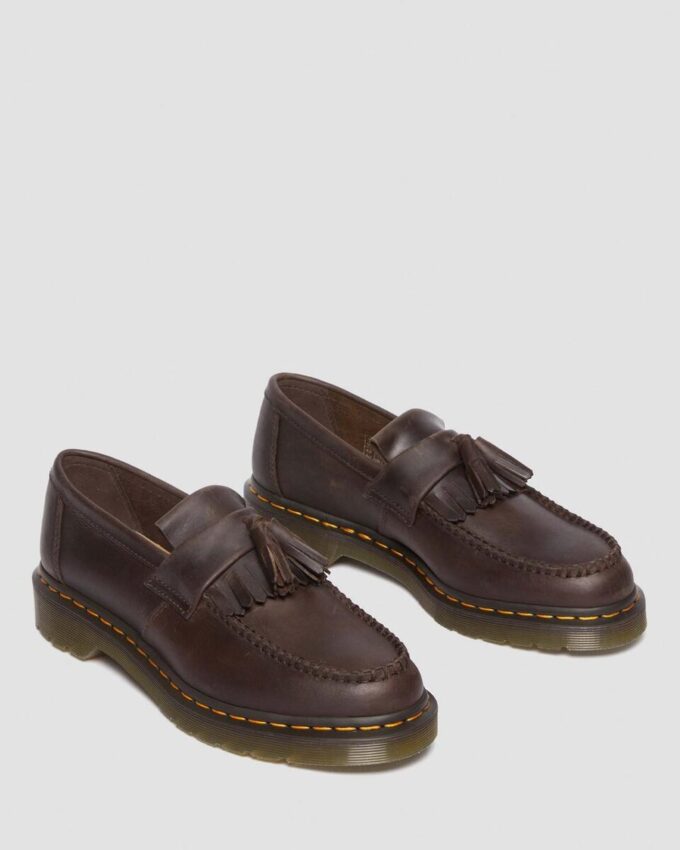 Mocasini Adrian din piele Crazy Horse cu ciucuri