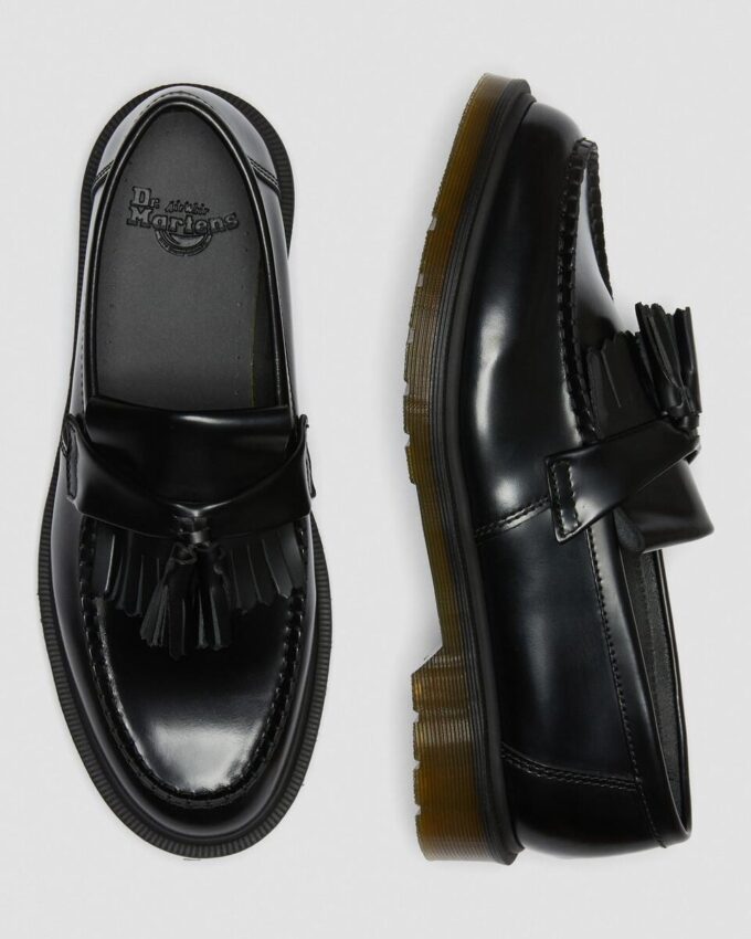 Mocasini Adrian din piele Smooth Leather cu ciucuri Mocasini Adrian din piele Smooth Leather cu ciucuri