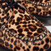 Pantofi LOWELL cu vârf mocasin și imprimeu leopard Pantofi LOWELL cu vârf mocasin și imprimeu leopard