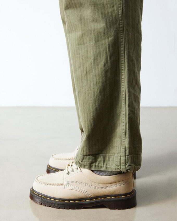 Pantofi Lowell din piele moale cu vârf mocasin Pantofi Lowell din piele moale cu vârf mocasin