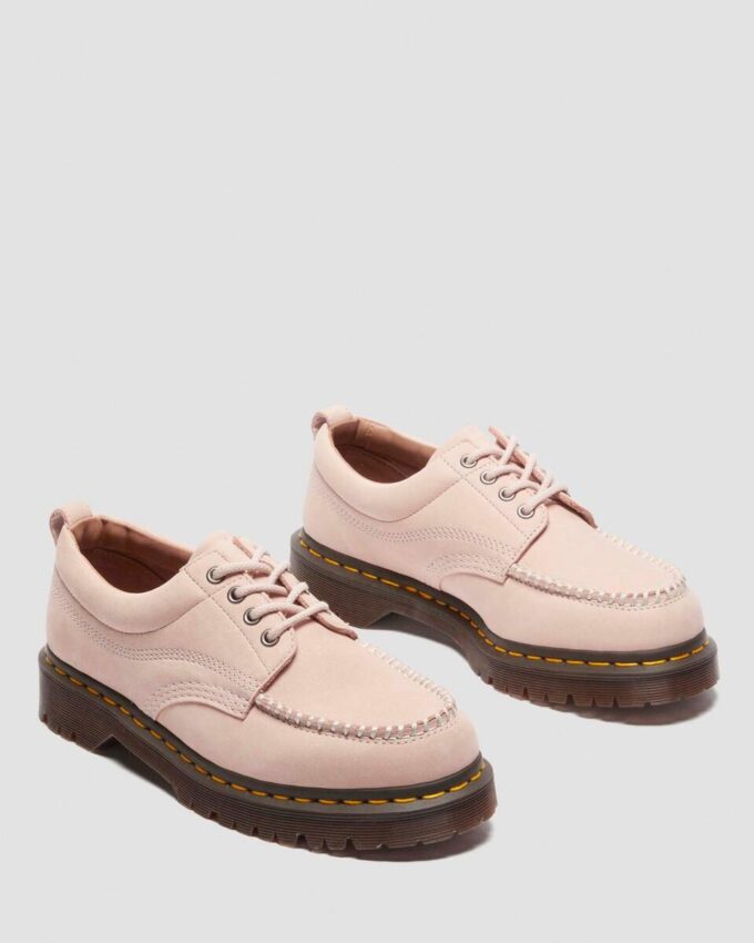 Pantofi Lowell din piele moale cu vârf mocasin Pantofi Lowell din piele moale cu vârf mocasin