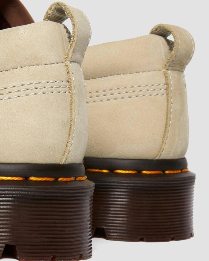 Pantofi Lowell din piele moale cu vârf mocasin Pantofi Lowell din piele moale cu vârf mocasin