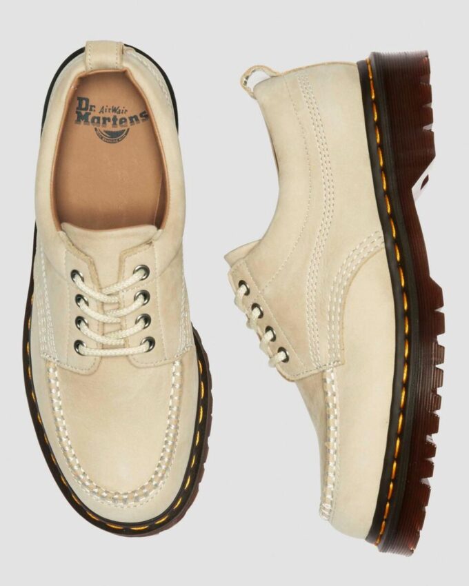 Pantofi Lowell din piele moale cu vârf mocasin Pantofi Lowell din piele moale cu vârf mocasin