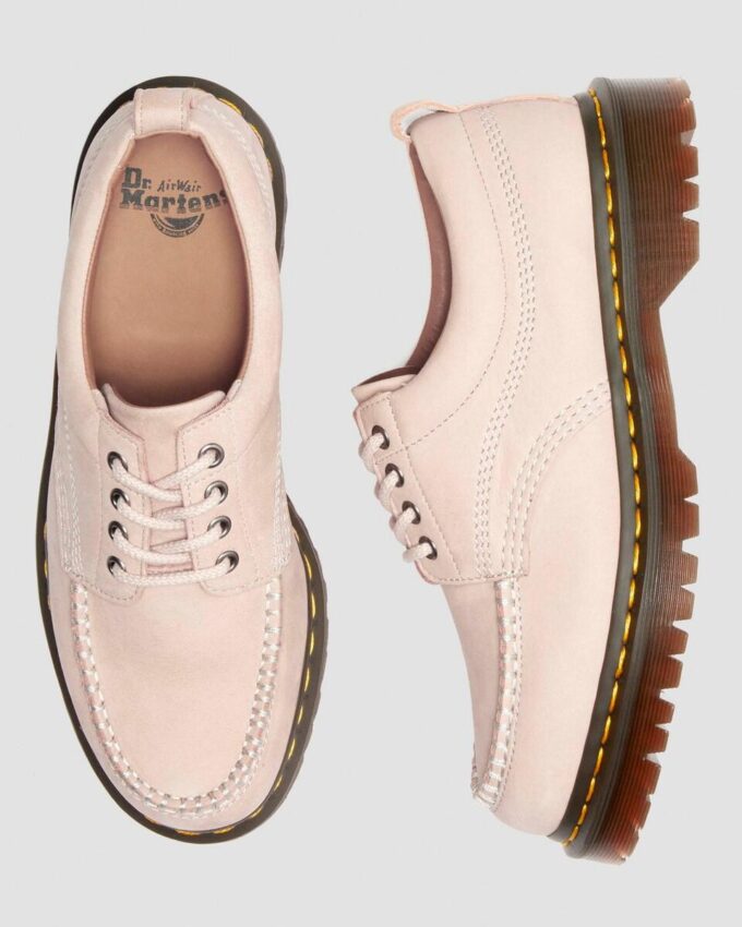 Pantofi Lowell din piele moale cu vârf mocasin Pantofi Lowell din piele moale cu vârf mocasin