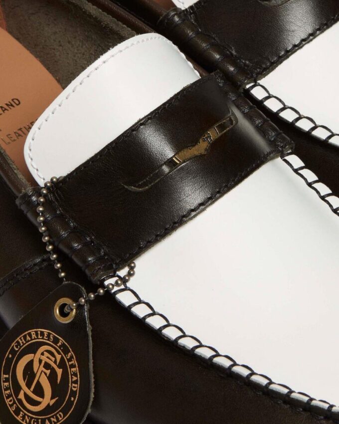Penton Made In England Mocasin din piele în două nuanțe Penton Made In England Mocasin din piele în două nuanțe